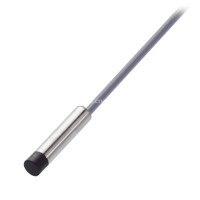 Датчик индуктивный BALLUFF BES G06ED-PSC40F-BV02